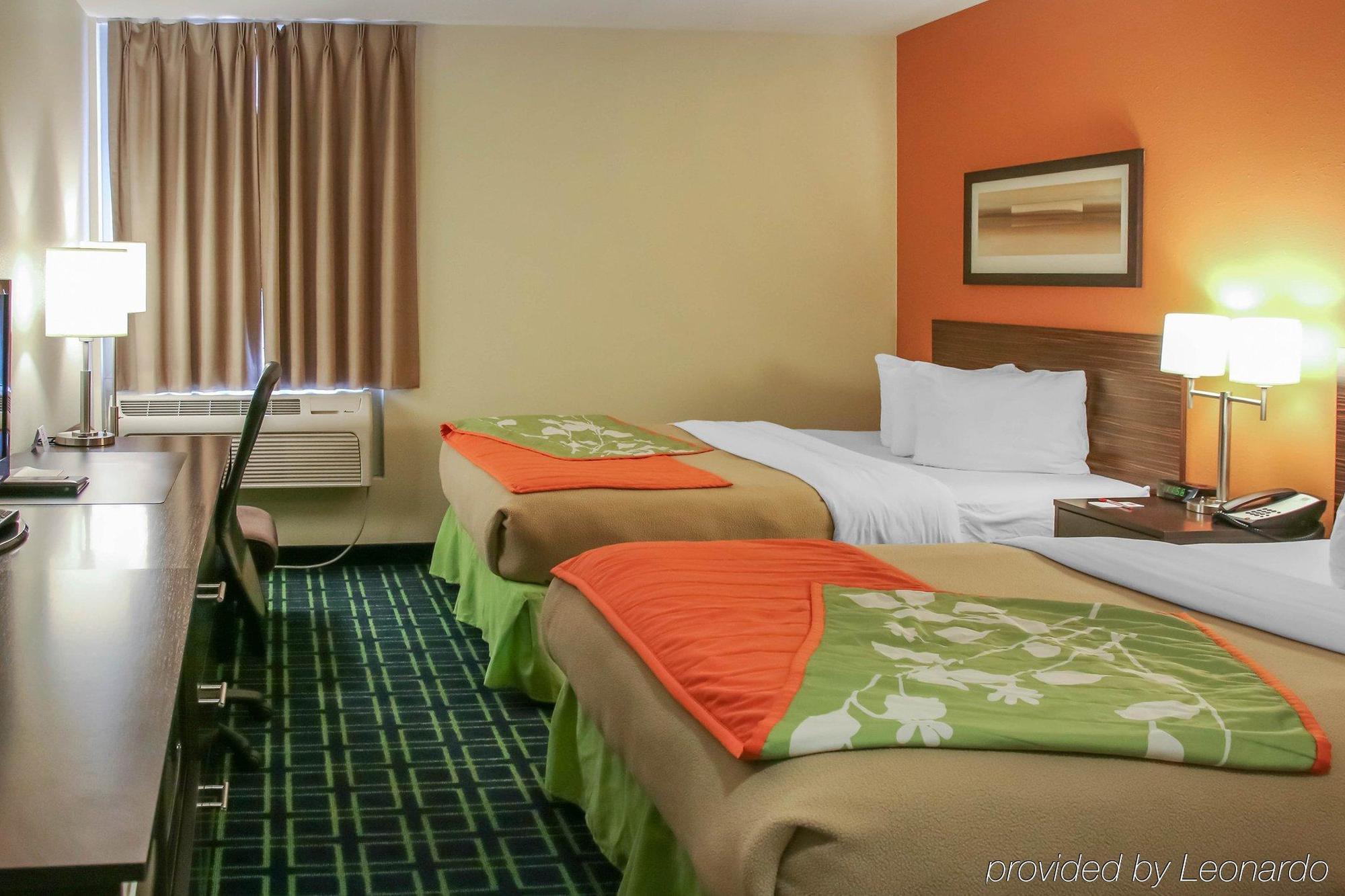New Lodge Winnipeg Extérieur photo