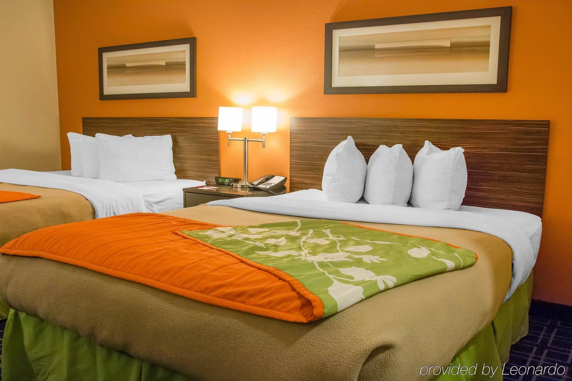 New Lodge Winnipeg Extérieur photo
