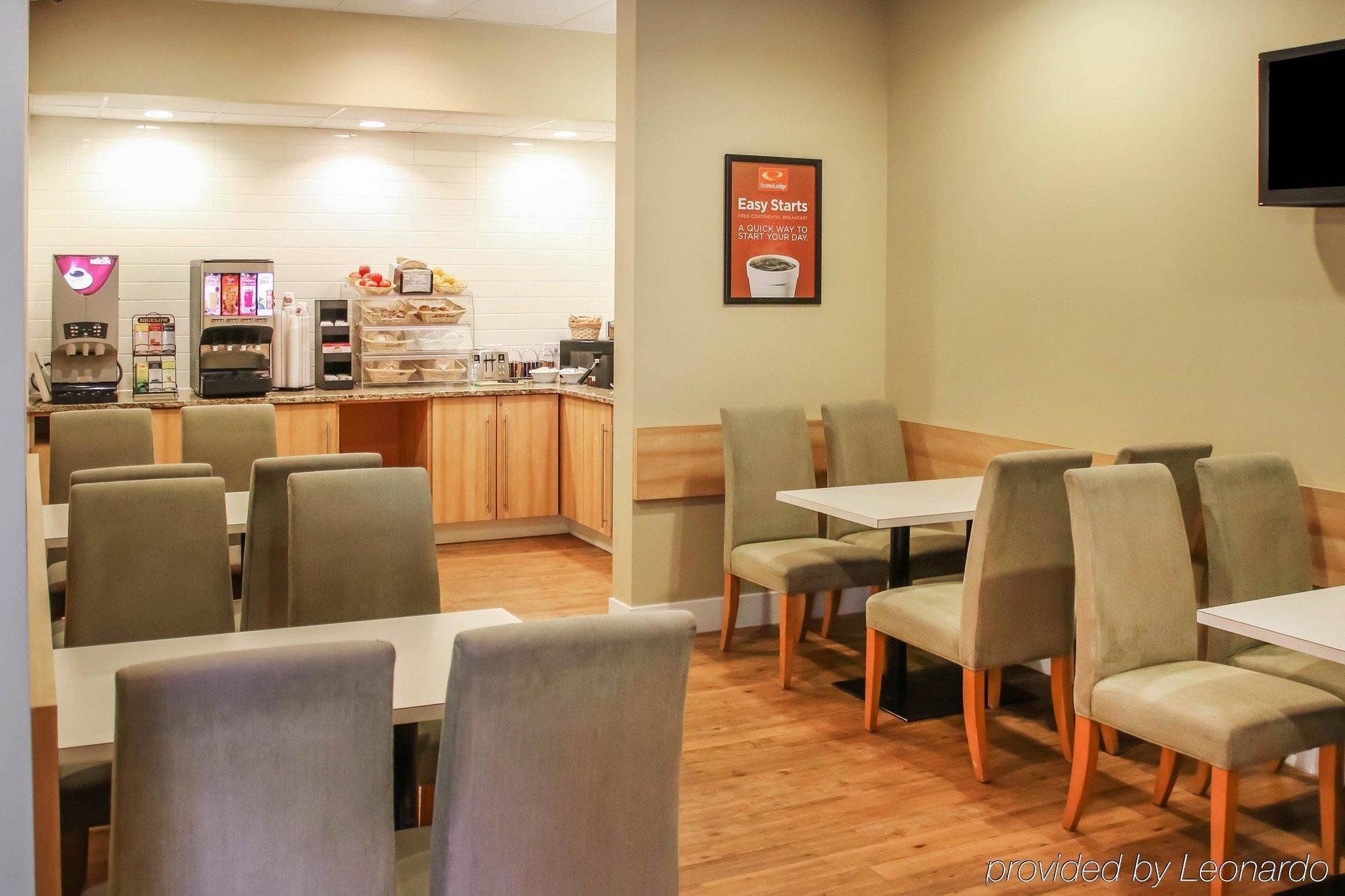 New Lodge Winnipeg Extérieur photo