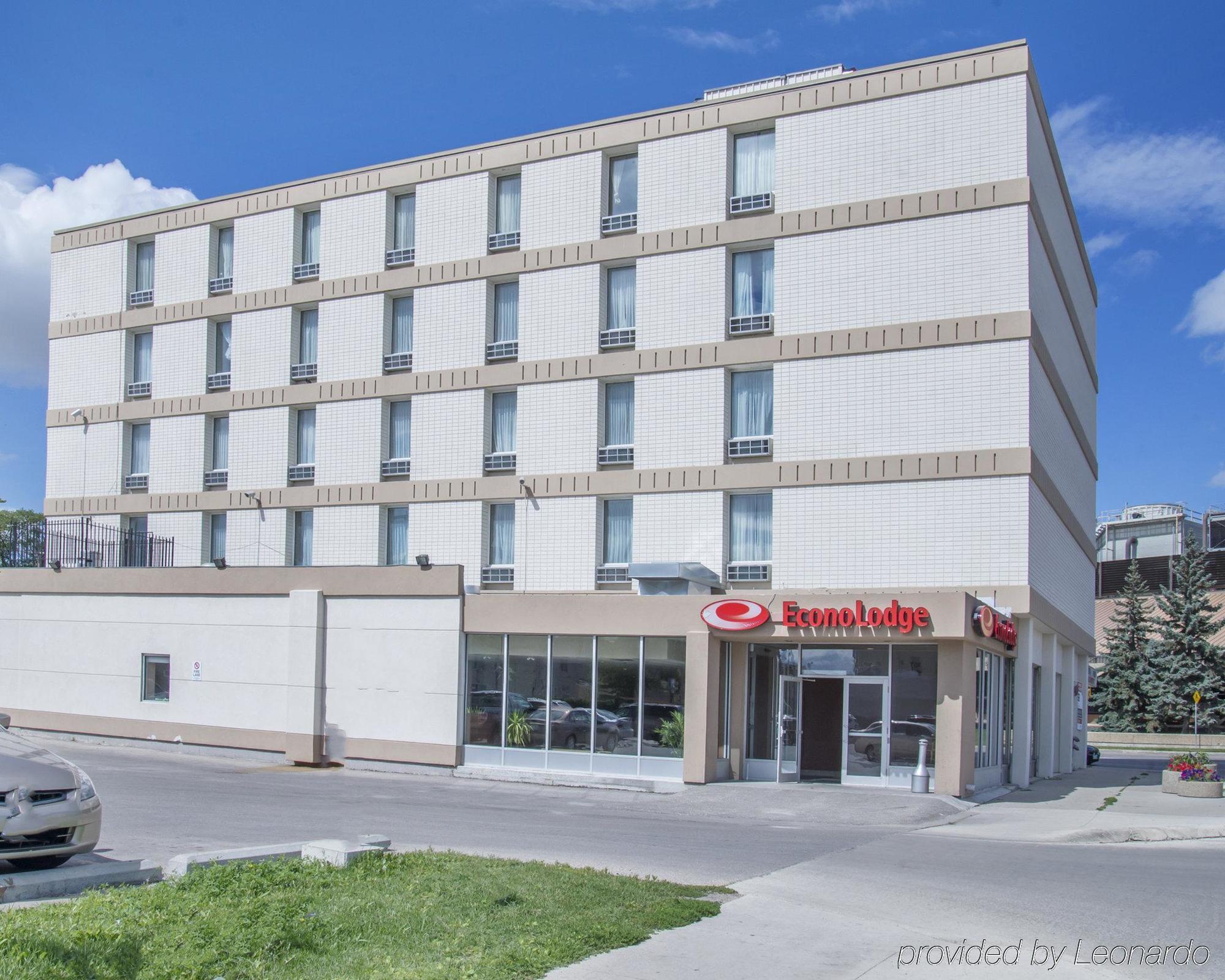 New Lodge Winnipeg Extérieur photo