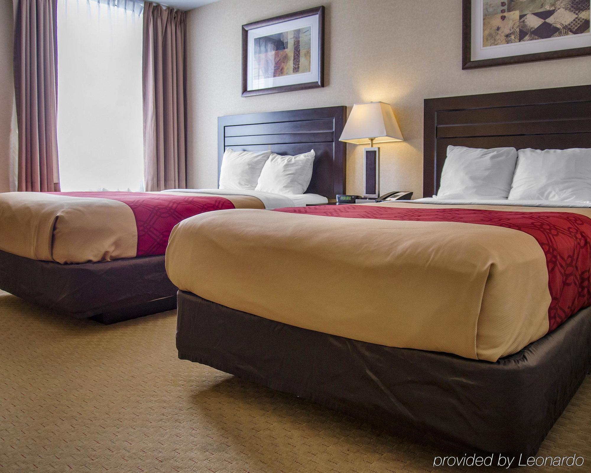 New Lodge Winnipeg Extérieur photo