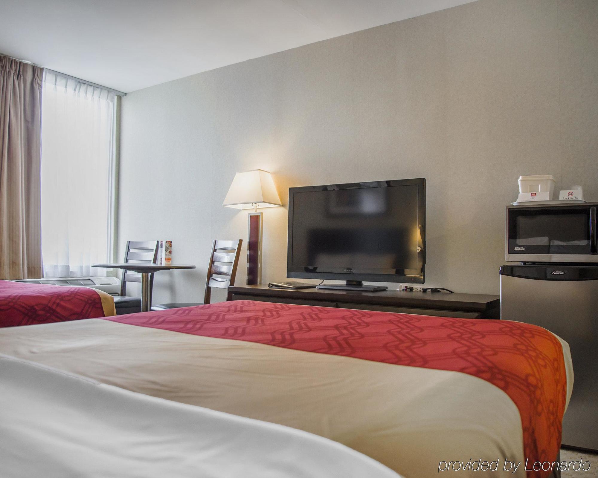 New Lodge Winnipeg Extérieur photo