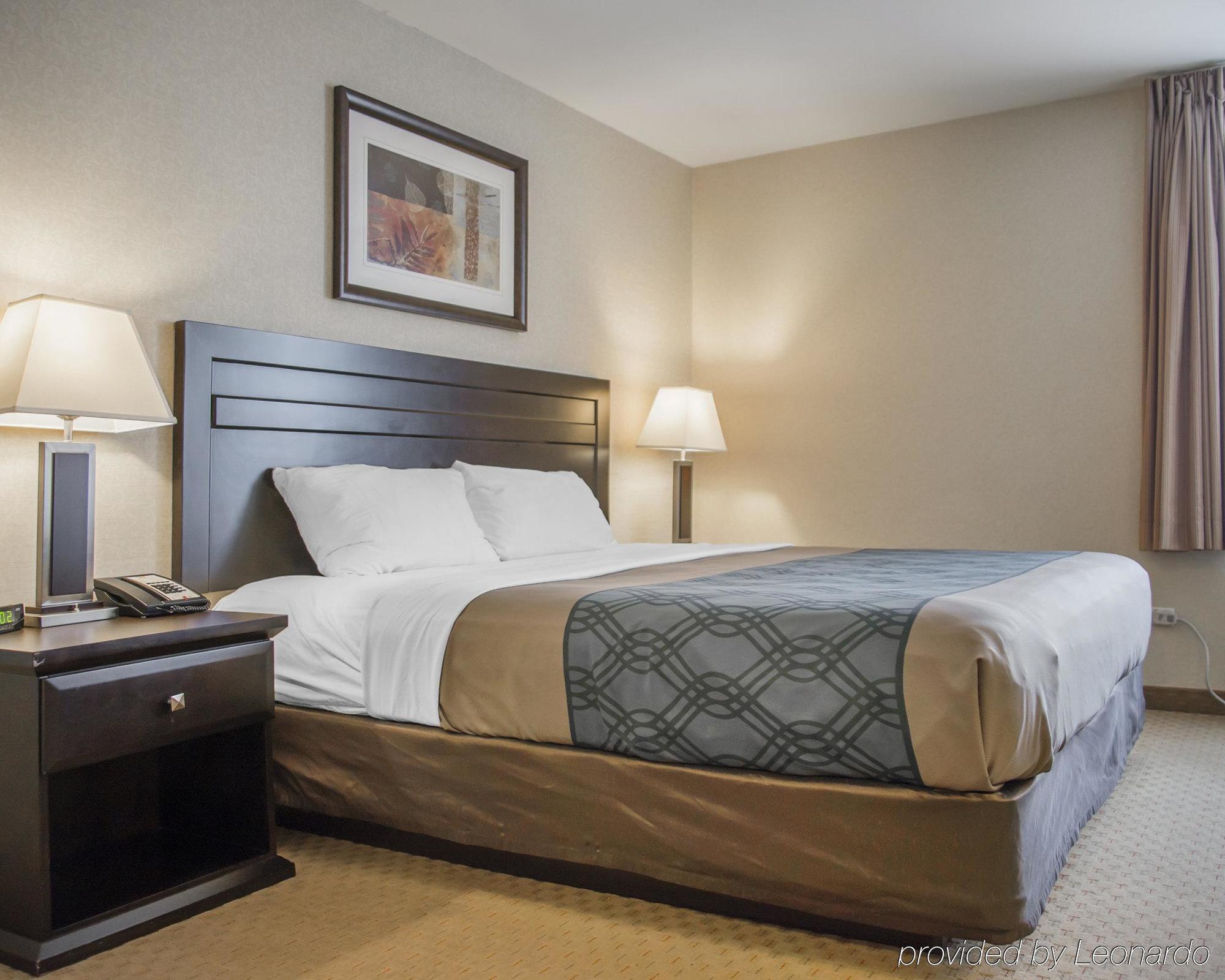New Lodge Winnipeg Extérieur photo