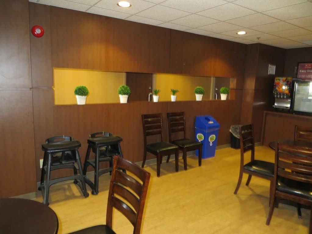New Lodge Winnipeg Extérieur photo