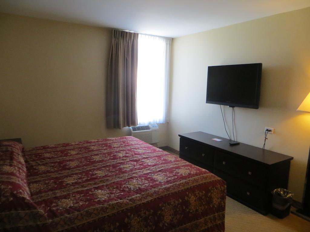 New Lodge Winnipeg Extérieur photo