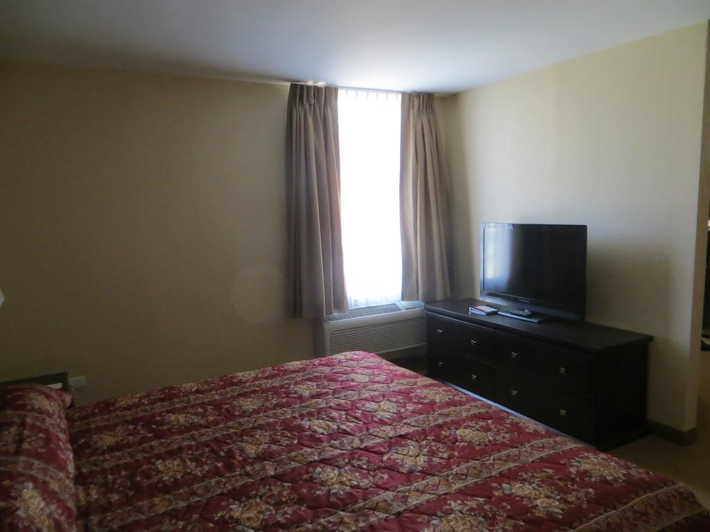 New Lodge Winnipeg Extérieur photo